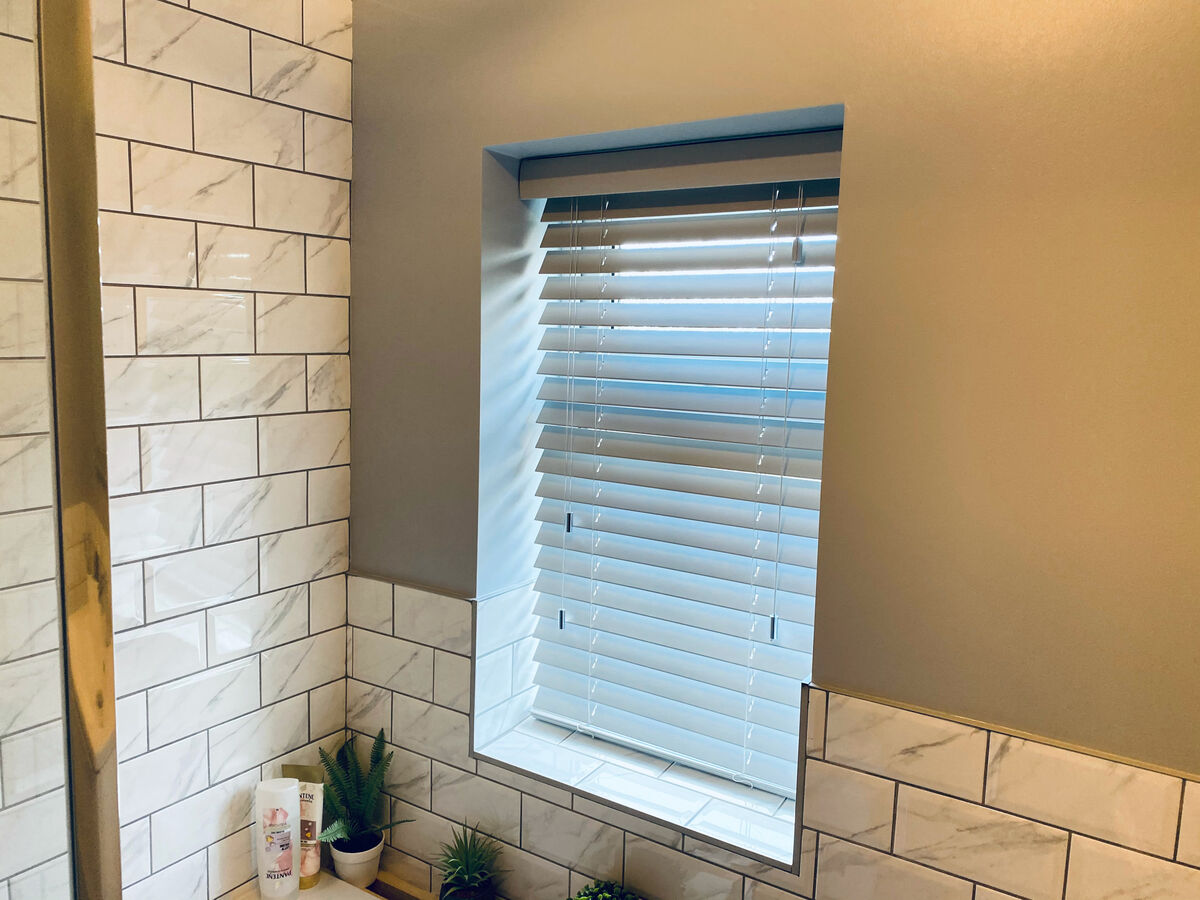 Venetian blind in a bathroom
